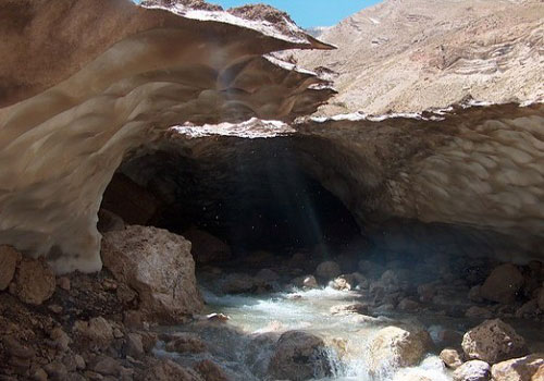 Ice cave Chma