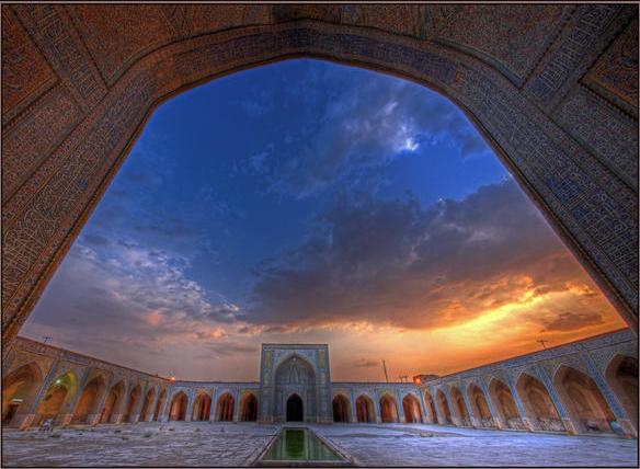 Masjed-e-Vhakil