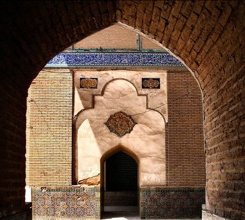 مسجد امام (سلطانی سابق) - بروجرد مسجد-سلطانی-بروجرد--ایوان-شمالی مسجد امام (سلطانی سابق) - بروجرد