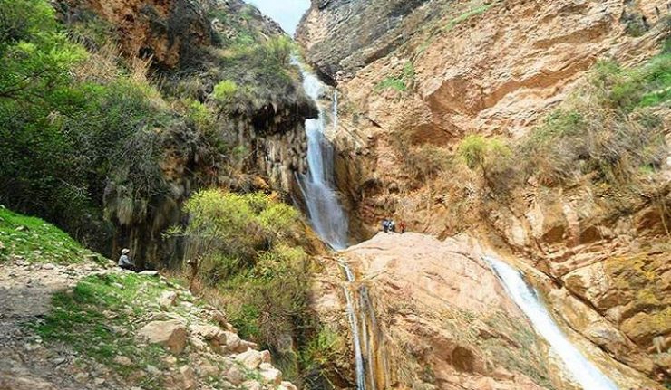 آبشار نوژیان نوژیان آبشار نوژیان