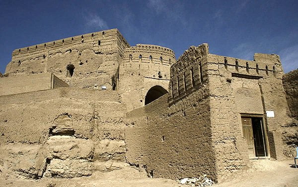  نارین قلعه