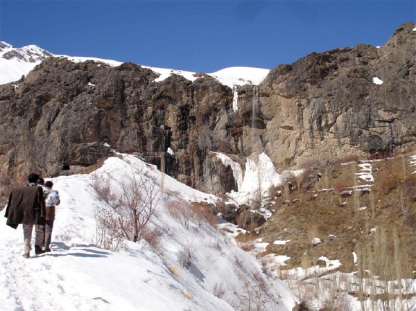 آبشار سنگان grey آبشار سنگان
