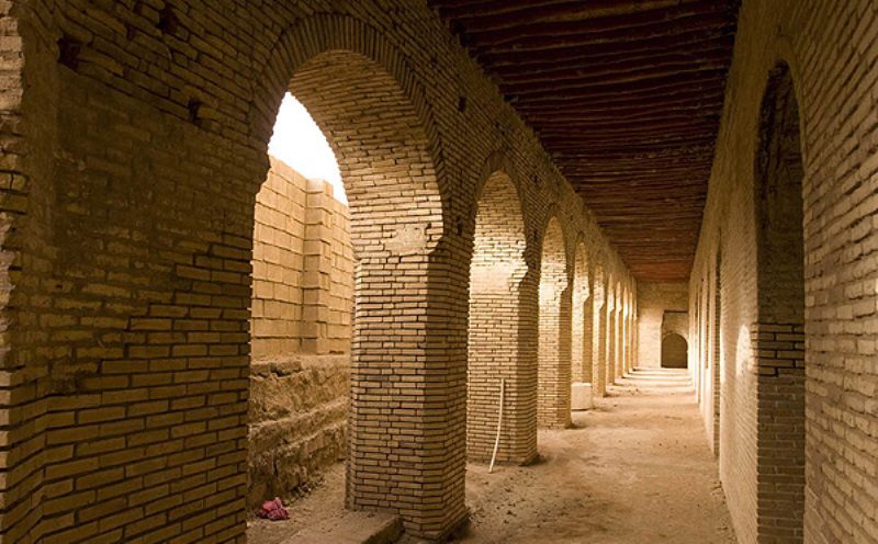 بنای تاریخی معین التجار معین 1 بنای تاریخی معین التجار