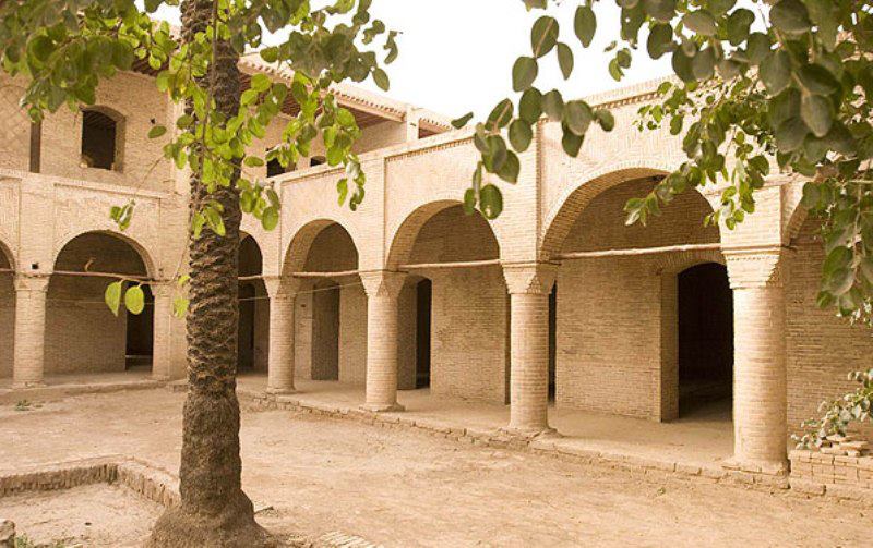 بنای تاریخی معین التجار معین 3 بنای تاریخی معین التجار