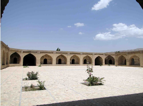 کاروانسرای-شاه-عباسی-آوج2 کاروانسرای شاه عباسی آوج