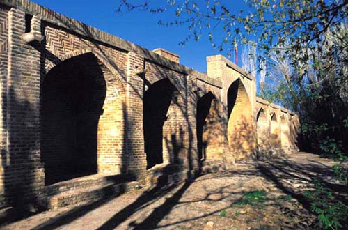 کاروانسرای-محمدآباد4 کاروانسرای محمدآباد 