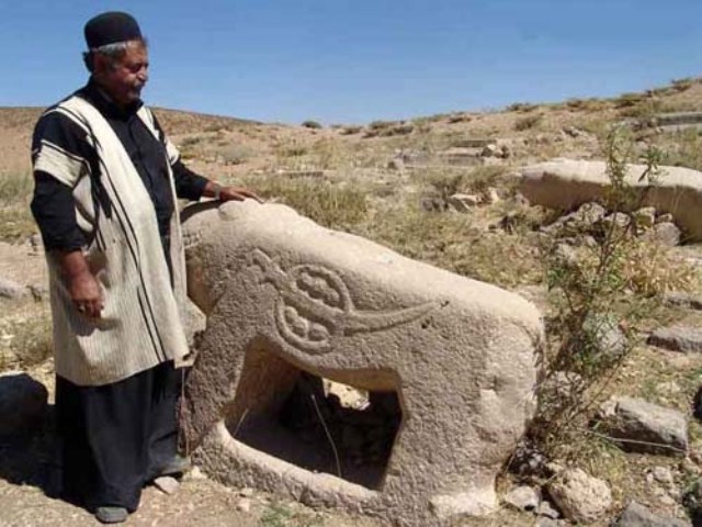 شیر4 شیرهای سنگی 