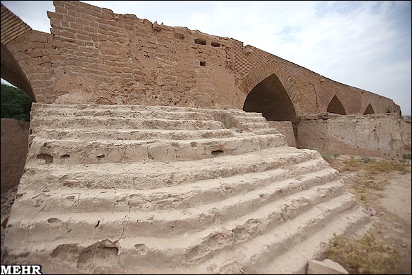 بند قیصر (پل شادروان ) shoshtar_006 بند قیصر (پل شادروان )