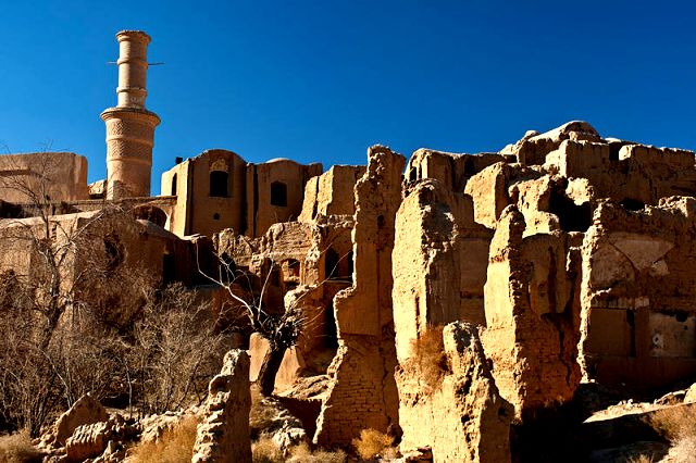 خرانق منار جنبان خرانق