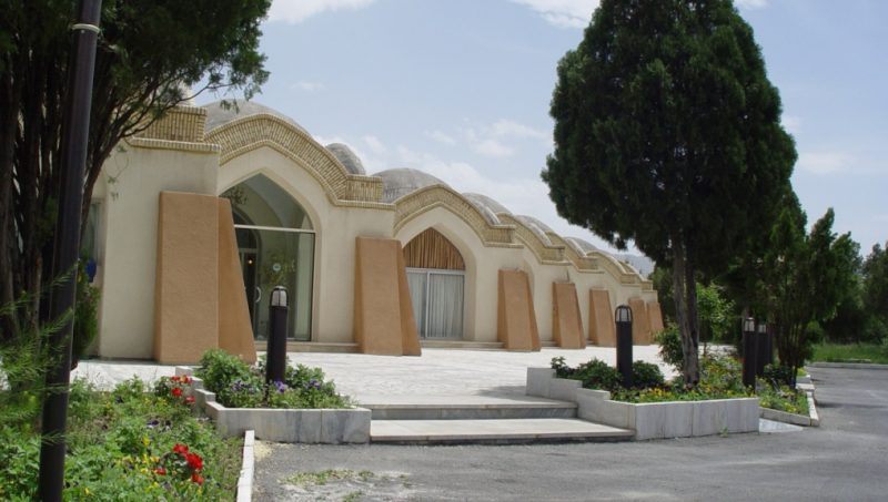 2695 مهمانسرای جهانگردی گلپایگان
