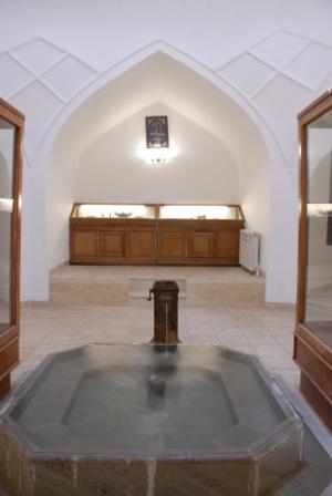 حمام تاریخی خامنه 