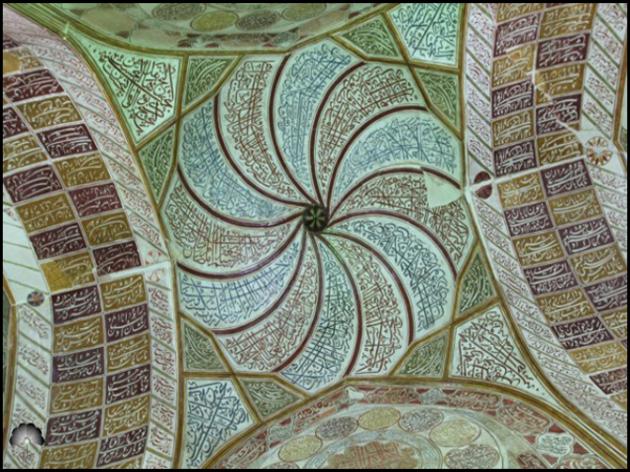 نعمت 8 آرامگاه شاه نعمت اله ولی