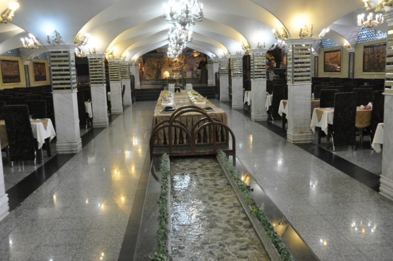 2426 هتل جمشید کرمانشاه