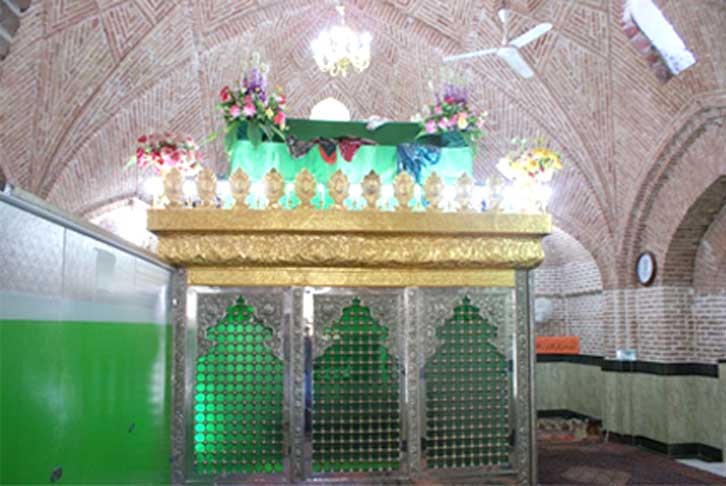 100 امامزاده صالح (ع) اردبیل