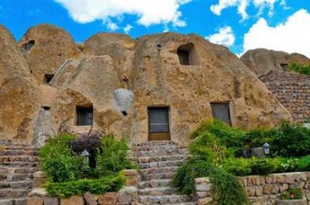 35 رستوران هتل صخره ای ۵ ستاره کندوان