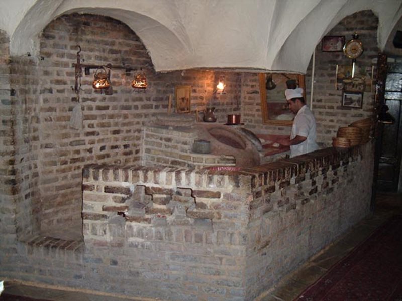  رستوران خوانسالار اصفهان