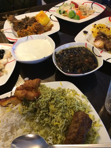  رستوران سیب  اصفهان