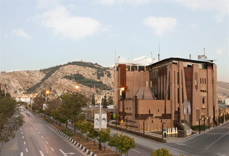 هفت خوان 4 رستوران بین المللی هفت خوان شیراز