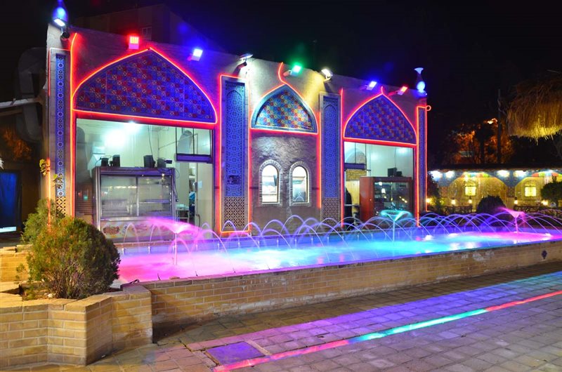 سالاریه 4 رستوران ارگ سلاریه قم