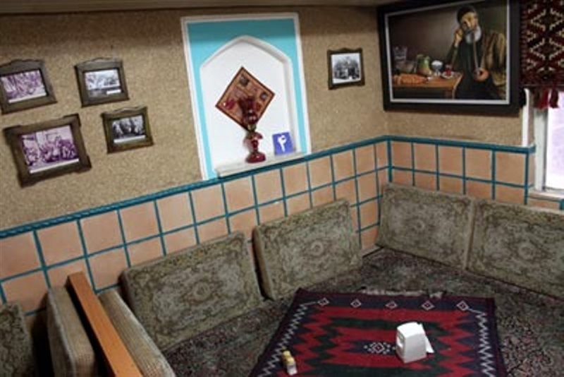 مکث 1 رستوران سنتی مکث کرمان