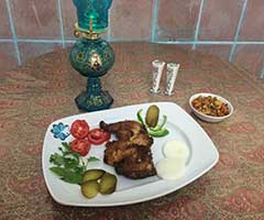 مکث 9 رستوران سنتی مکث کرمان