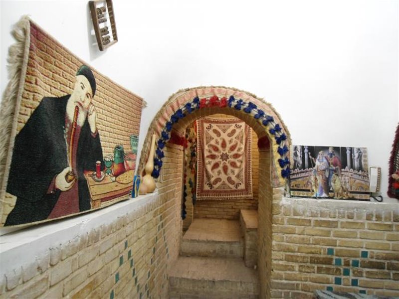684 سفره خانه یان یان خرمدره