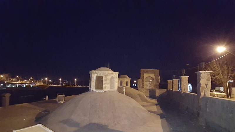 686 سفره خانه یان یان خرمدره