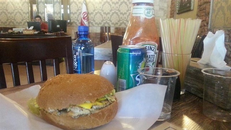 229 فست فود پتینه اصفهان