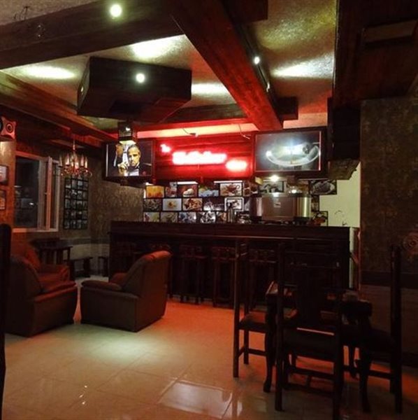 15-2 کافی شاپ پدر خوانده بیرجند