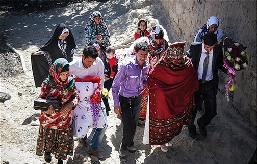 آئین عروسی سنتی در شهرستان کلات سبزوار آئین عروسی سنتی در شهرستان کلات سبزوار