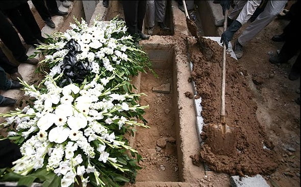 مرگ و سوگواری 73 مرگ و سوگواری