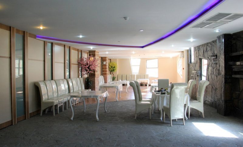  رستوران الماس گنجنامه