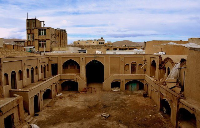 از بزرگترین عصارخانه ایران تا نقشه شیخبهائی در نجفآباد از بزرگترین عصارخانه ایران تا نقشه شیخبهائی در نجفآباد