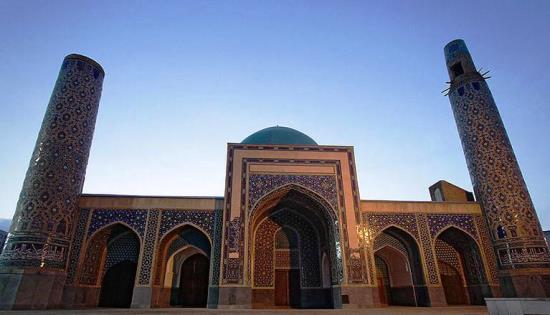 مسجد هفتاد و دو تن مشهد مسجد هفتاد و دو تن مشهد