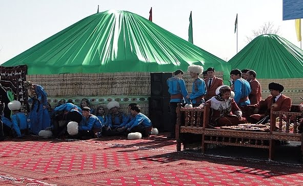  رصد خانه آلاچیقی ترکمن