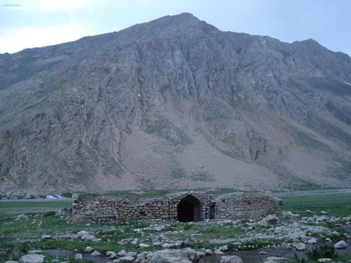 کاروانسرای چشمه دو برار کاروانسرای چشمه دو برار