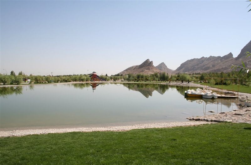  دریاچه مصنوعی زیتون بهارستان