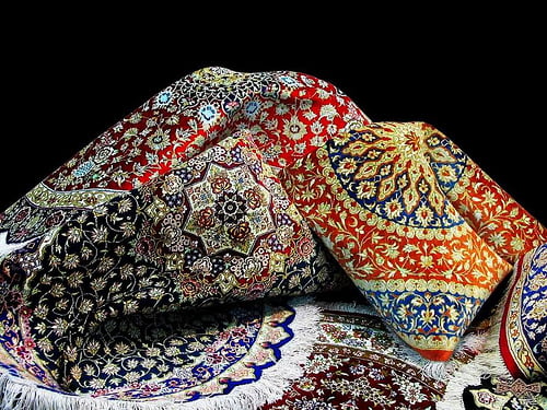  نگهداری فرش دستباف ایرانی