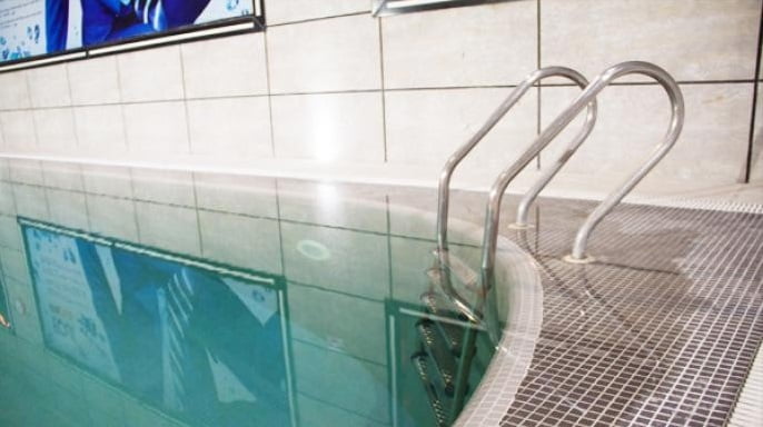 استخر مجموعه ورزشی آرشیدا استخر مجموعه ورزشی آرشیدا