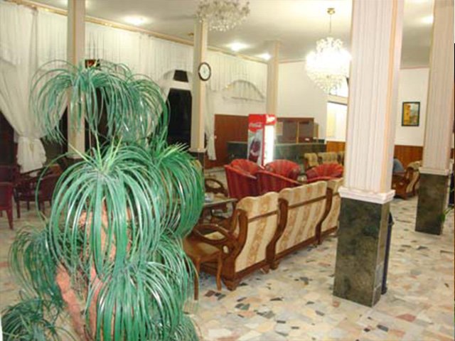  هتل شیرکوه تفت