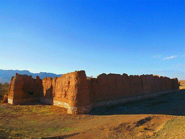 قلعه نشستآباد دلیجان قلعه نشستآباد دلیجان