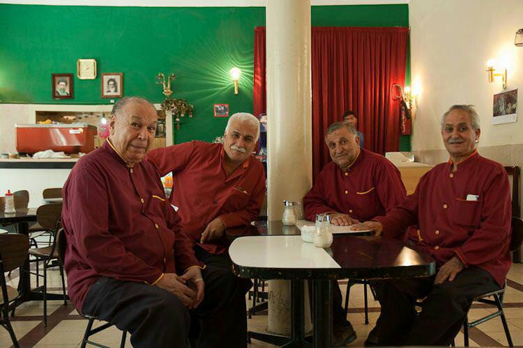 کافه نادری تهران کافه نادری تهران