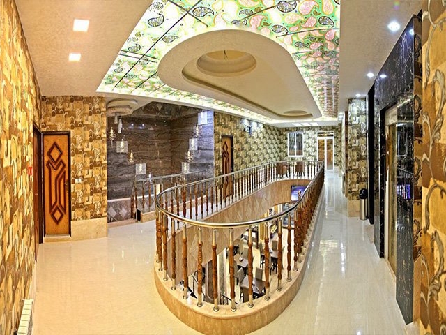  هتل آپارتمان کوروش سرعین