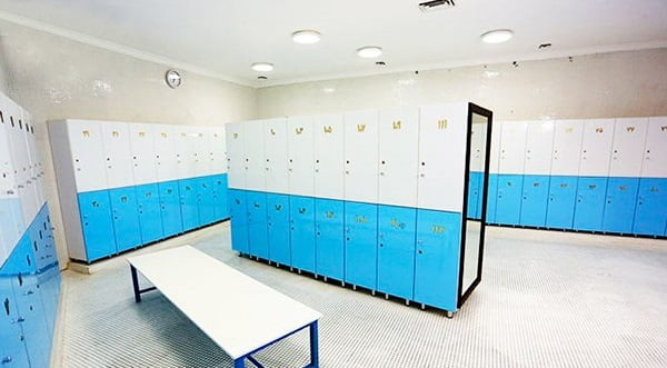 استخر مجموعه ورزشی یاسمن تهران استخر مجموعه ورزشی یاسمن تهران