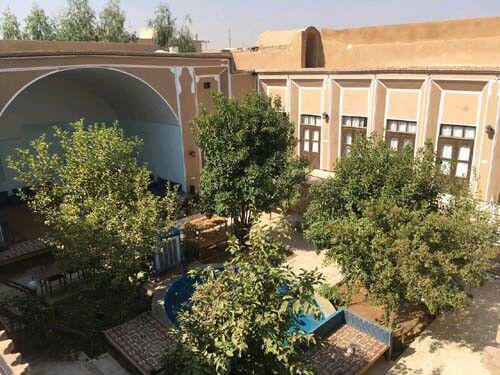 اقامتگاه بومگردی بادگیر  اقامتگاه بوم گردی بادگیر یزد
