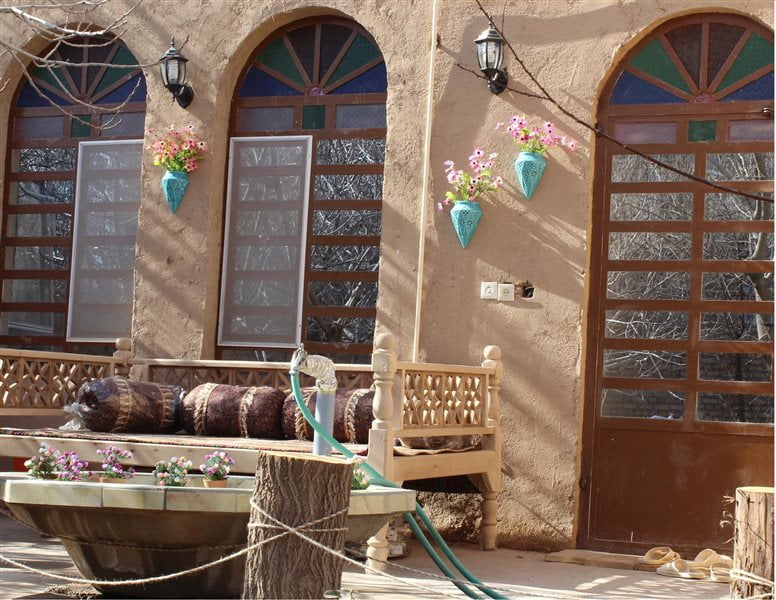 سرای مهرگرد اقامتگاه بوم گردی سرای مهرگرد