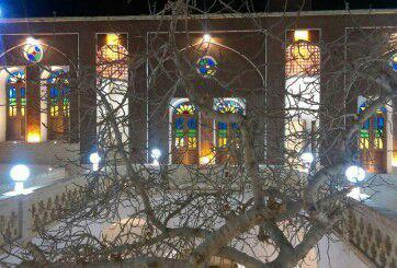 اقامتگاه سنتی ثنا کاشان  اقامتگاه سنتی ثنا کاشان