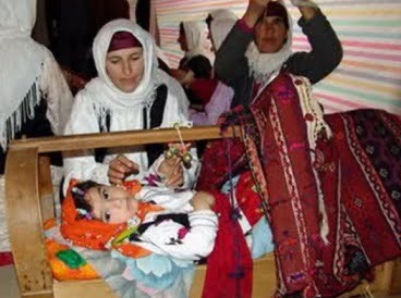 لالایی های مادرانه قزوین لالایی های مادرانه قزوین