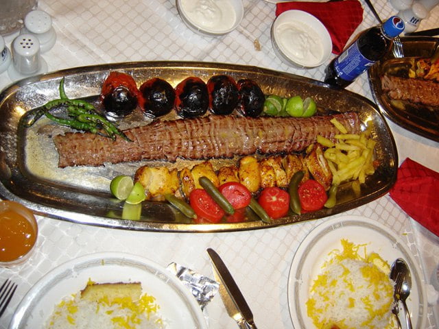 مجموعه گردشگری و رفاهی باغ ایرانی فشم مجموعه گردشگری و رفاهی باغ ایرانی فشم