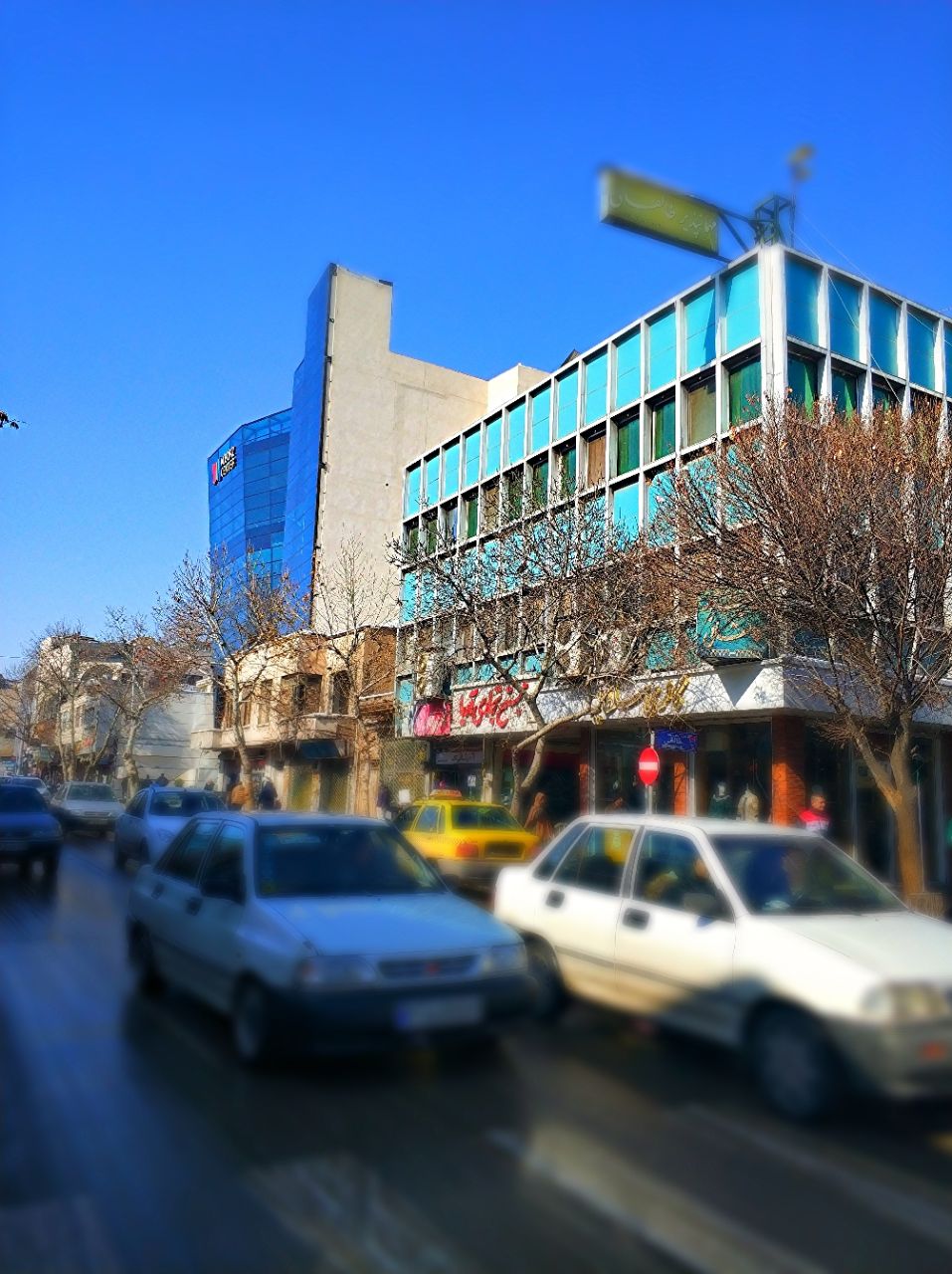  مهمانپذیر طالقانی قزوین